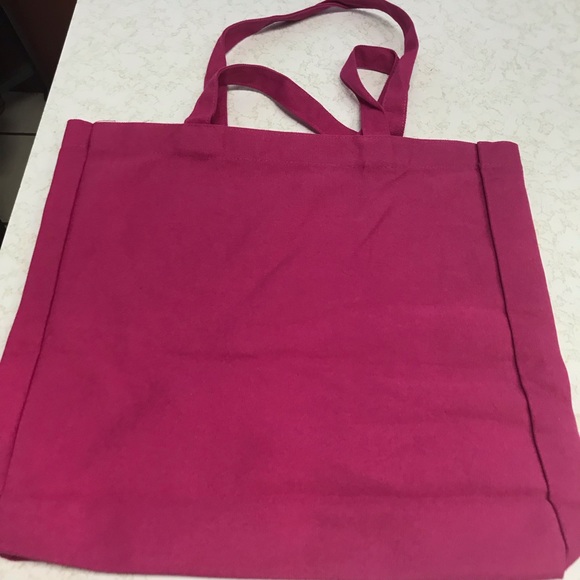 Pink Tarte Beauty Bag - Picture 3 of 3